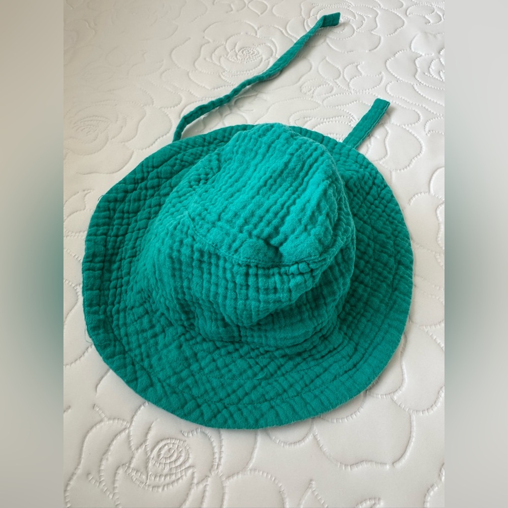 Hanna Andersson Turquoise baby Hat size XXS